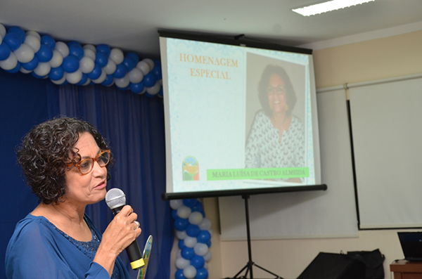 Presidente do Coren BA recebe homenagem do Coren MA por sua atuação em